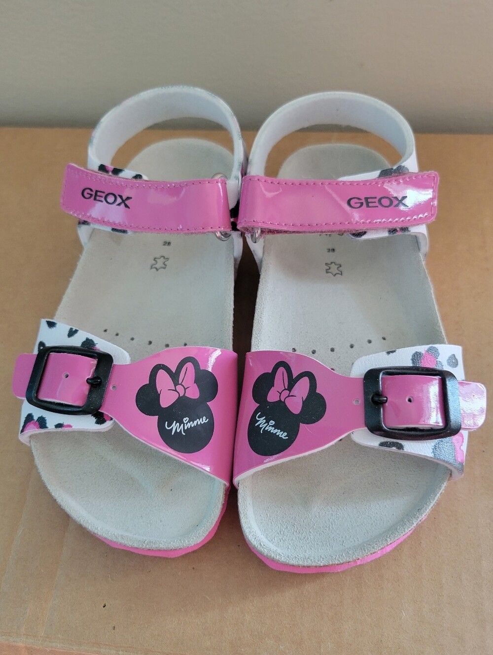 *NWOT* 10T Geox Minnie Mouse sandals